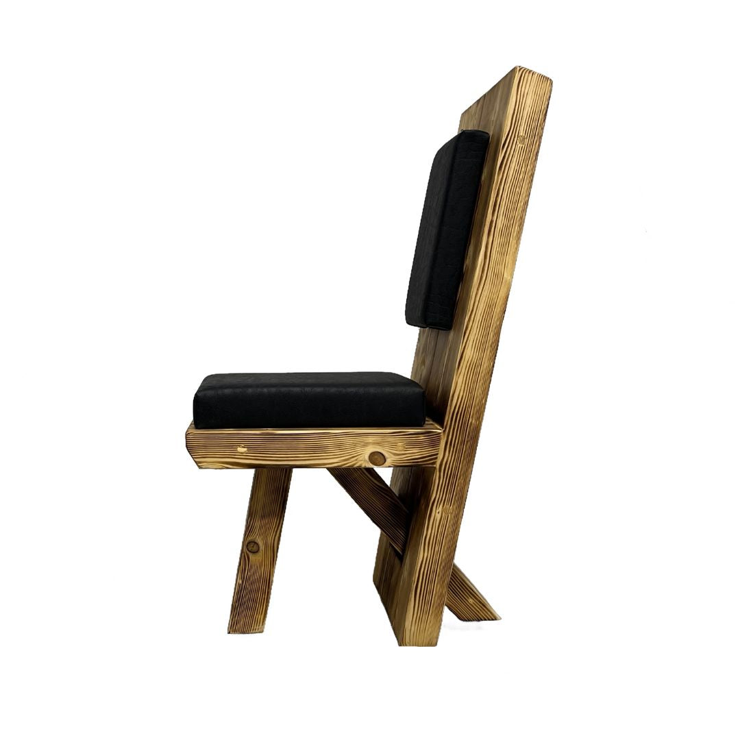 Massivholzstuhl "Fichtenherz" – mit Polster in verschied. Farben