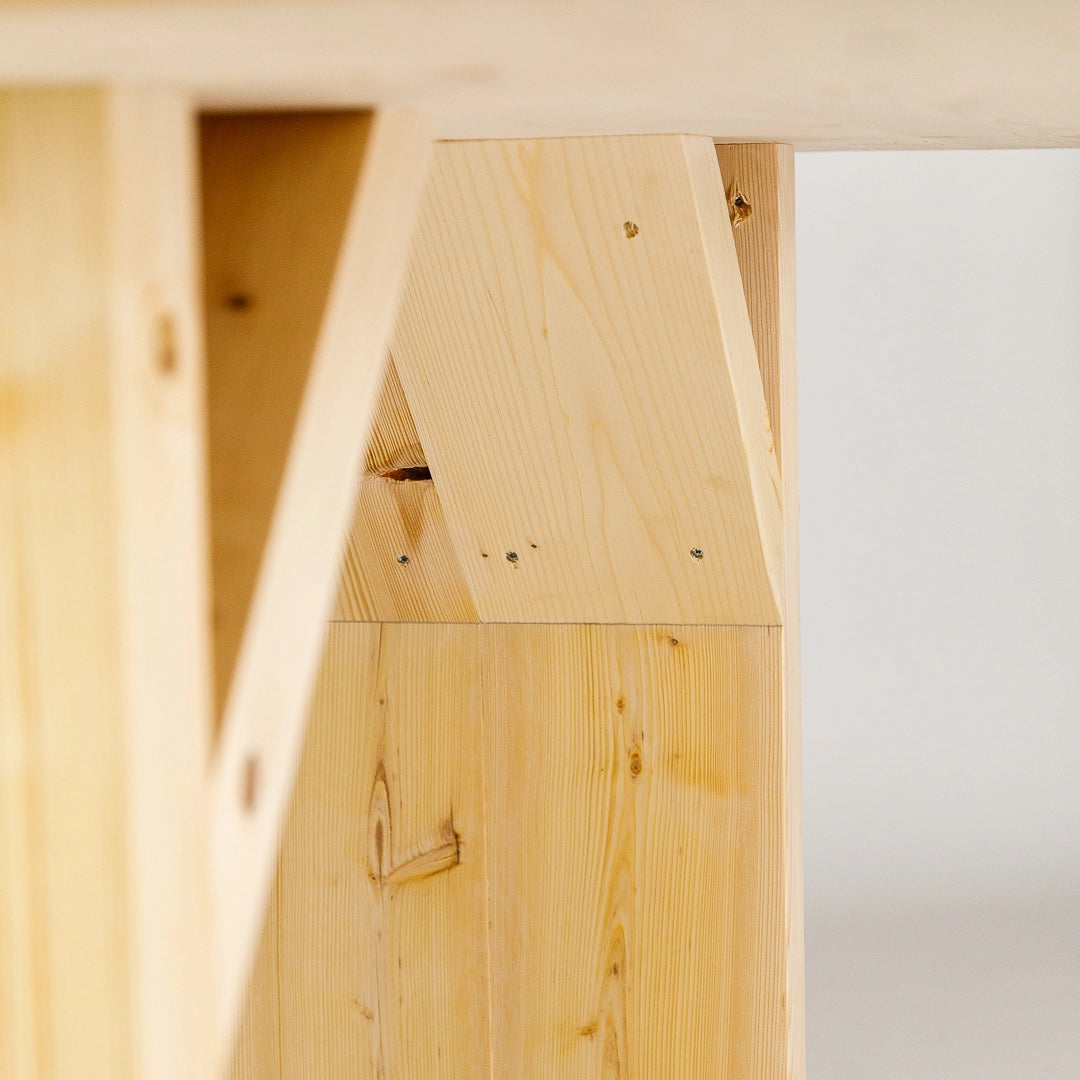 Massivholztisch "Schwarzwaldkraft" – hell, gerade Kante, Holzgestell, in verschied. Größen