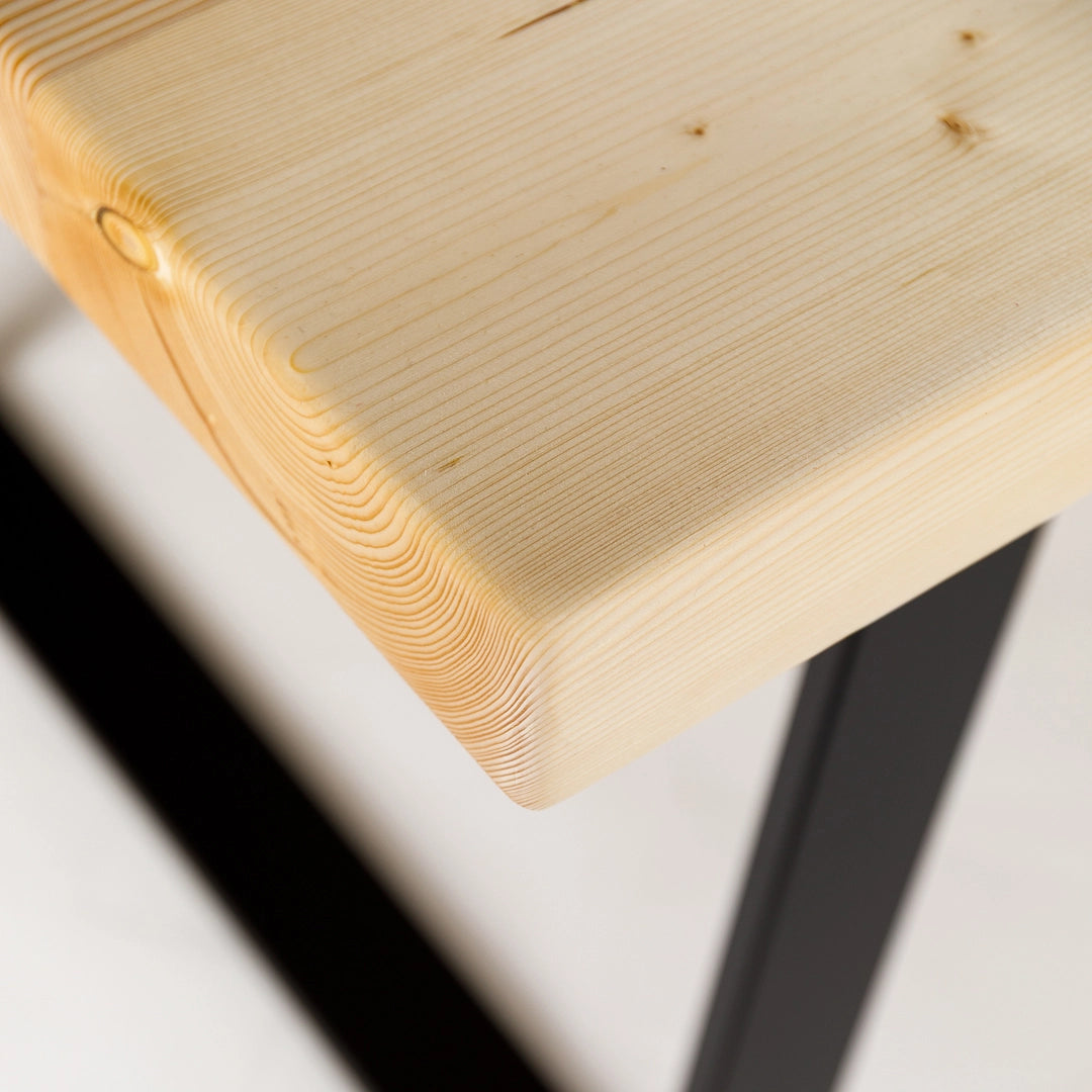 Massivholztisch "Schwarzwaldkraft" – hell, gerade Kante, Metallgestell, in verschied. Größen