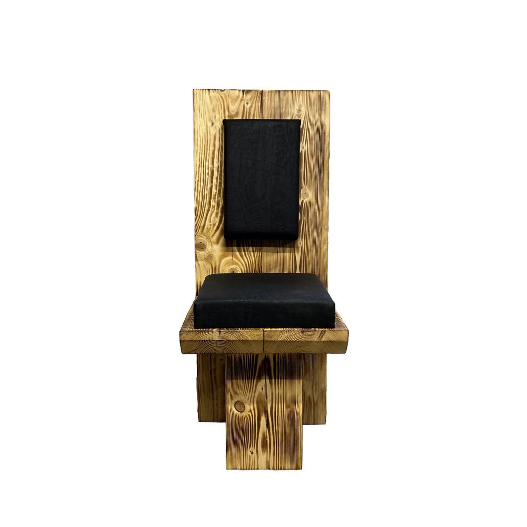 Geflammter Massivholz-Stuhl mit Polster - Frontansicht