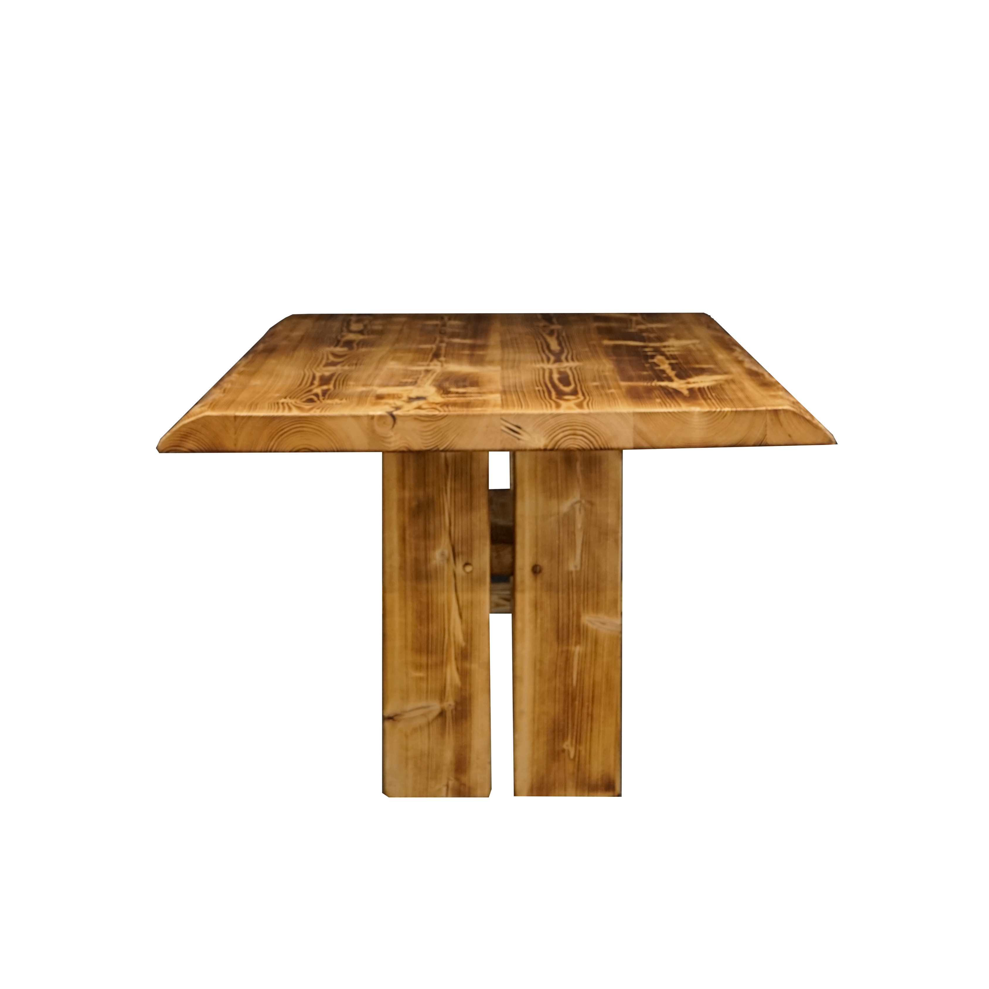 Massivholztisch "Schwarzwaldkraft" mit Baumkante – 80 cm breit – geflammt