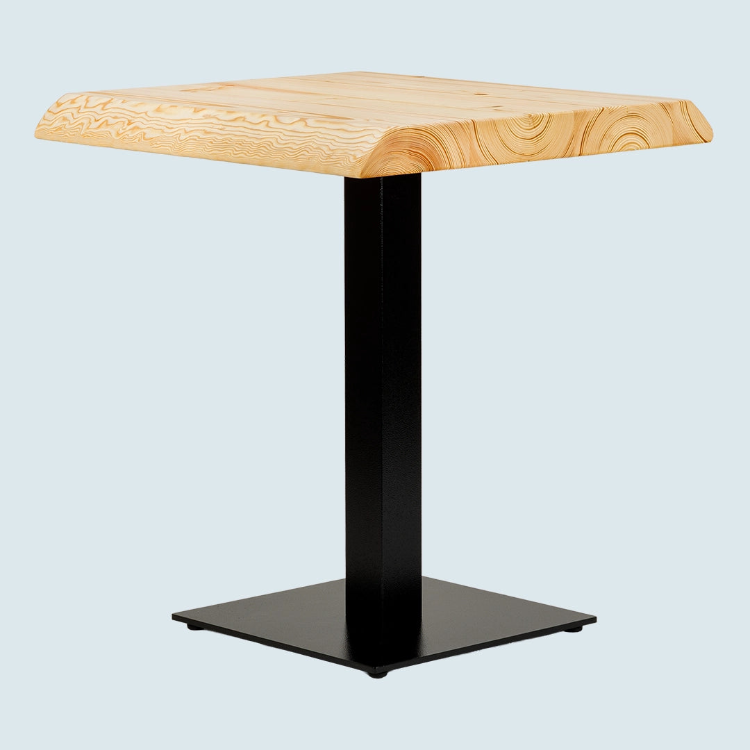 Gastro-Tisch "Mahlzeit" aus Massivholz - hell, Baumkante, Metallgestell