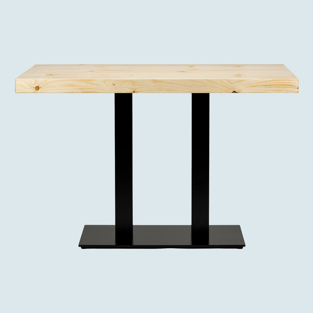 Gastro-Tisch "Mahlzeit" aus Massivholz - hell, gerade Kante, Metallgestell