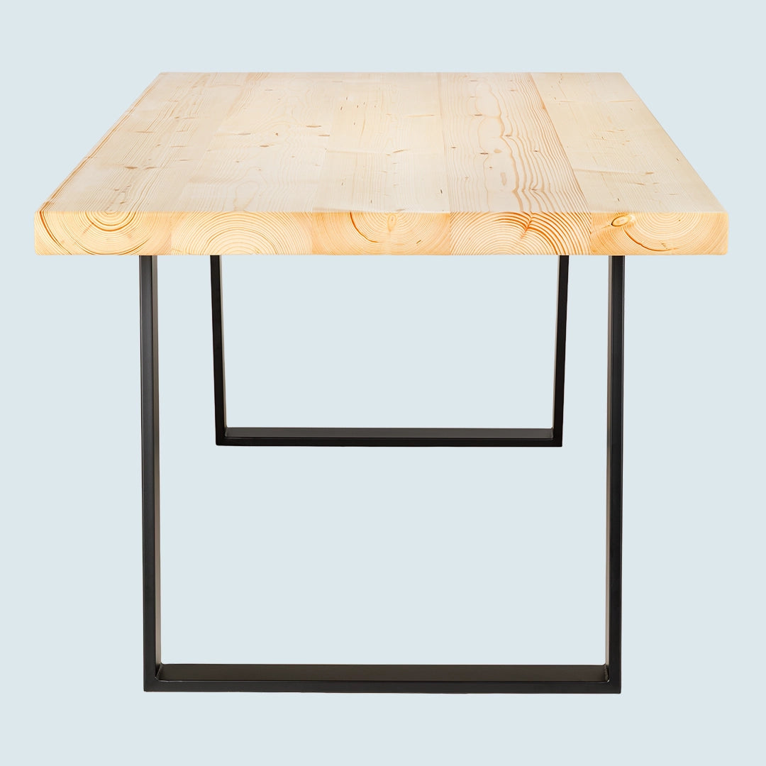 Massivholztisch "Schwarzwaldkraft" – hell, gerade Kante, Metallgestell, in verschied. Größen