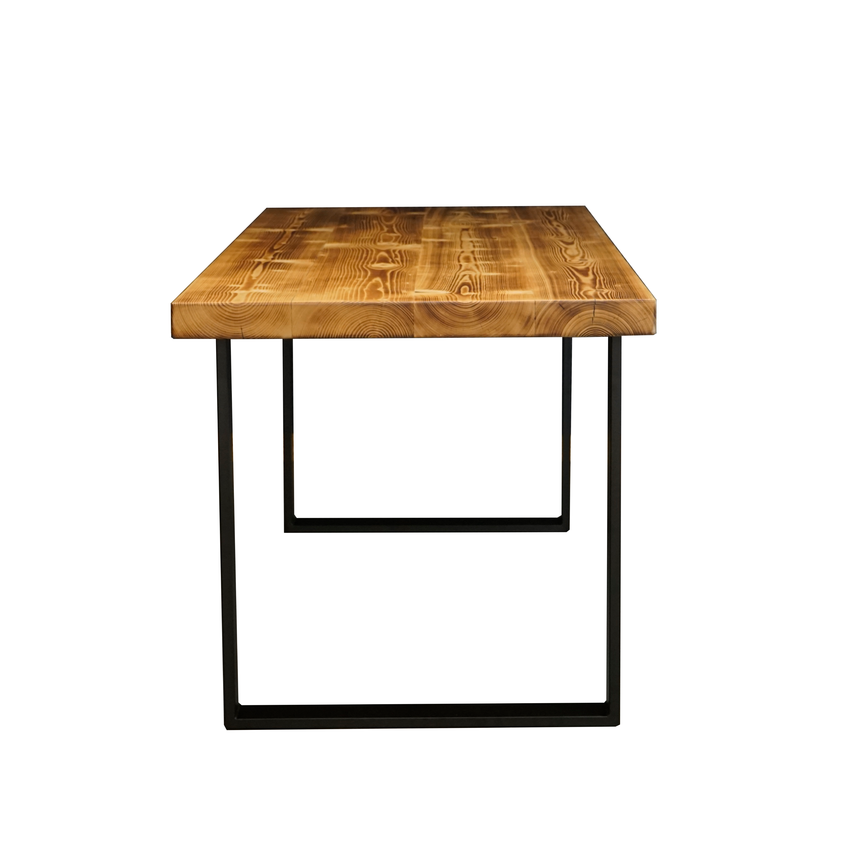 Massivholztisch "Schwarzwaldkraft" – 80 cm breit – geflammt